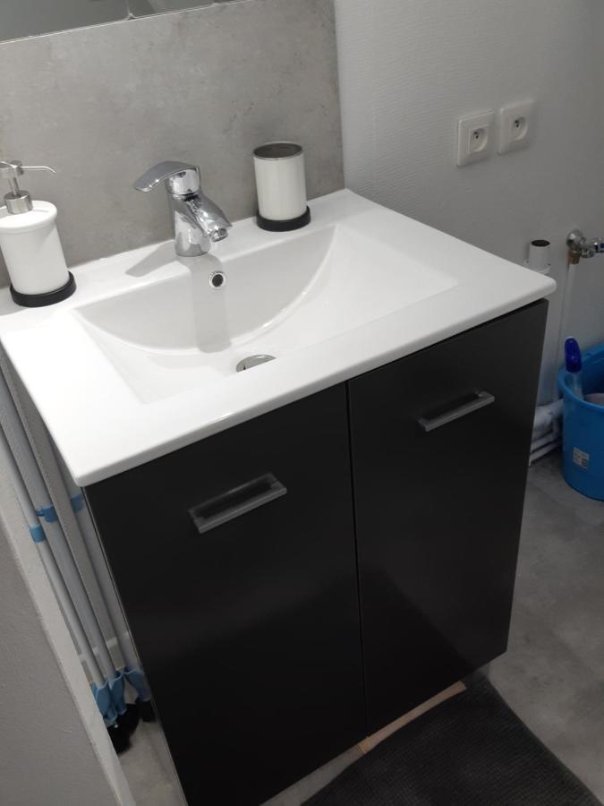 Elbeuf Studio Combles Chambre Separee Wifi Sweet Home المظهر الخارجي الصورة